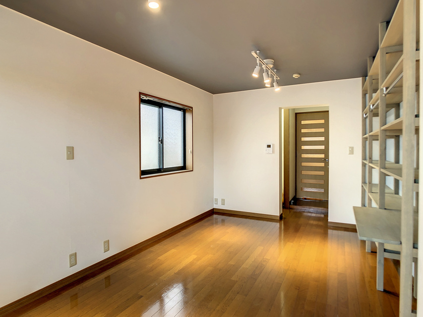 アーバン・コロニー