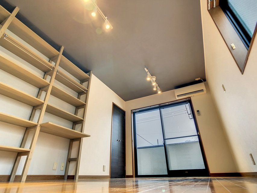 アーバン・コロニー