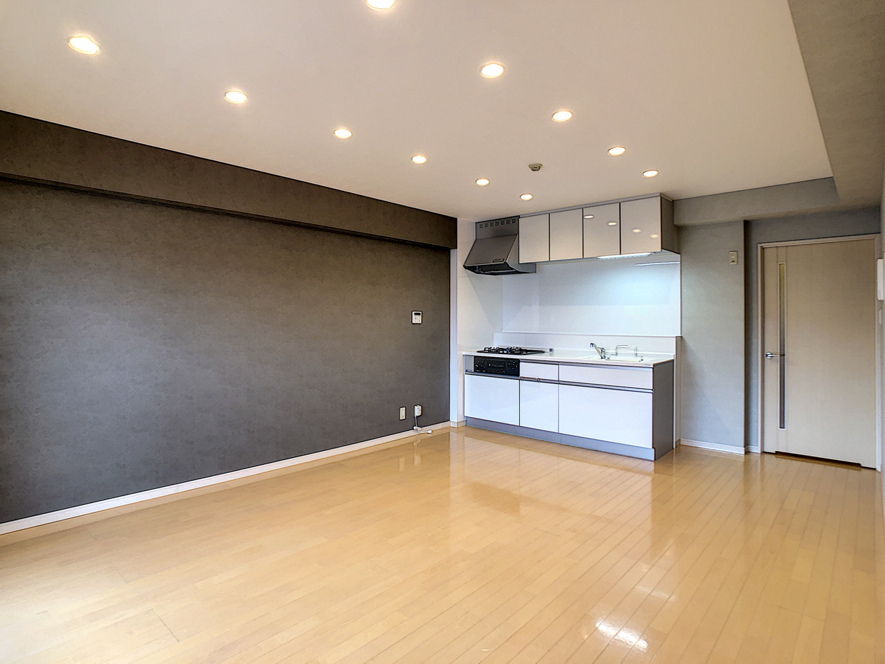 クロスピア北安江