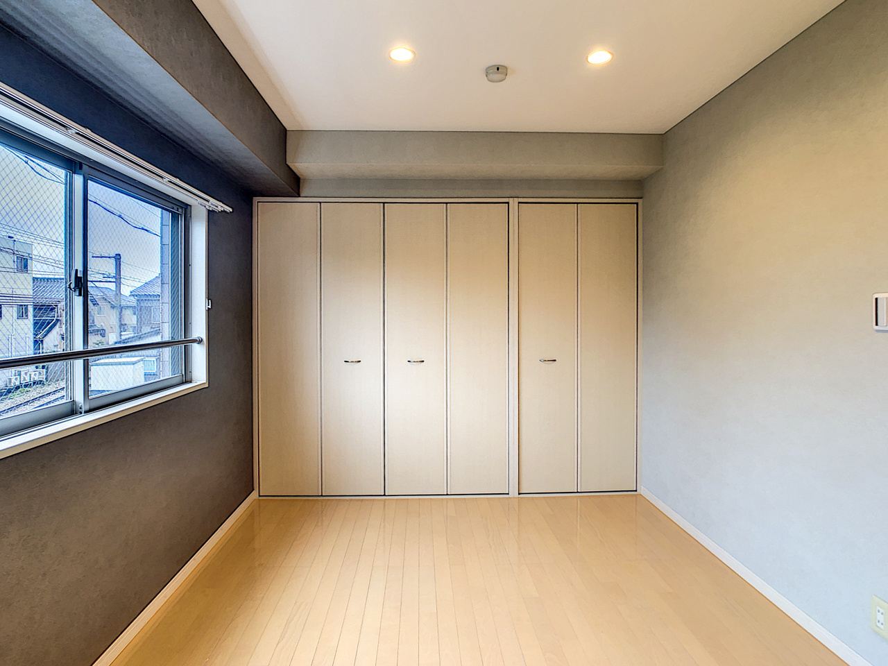 クロスピア北安江