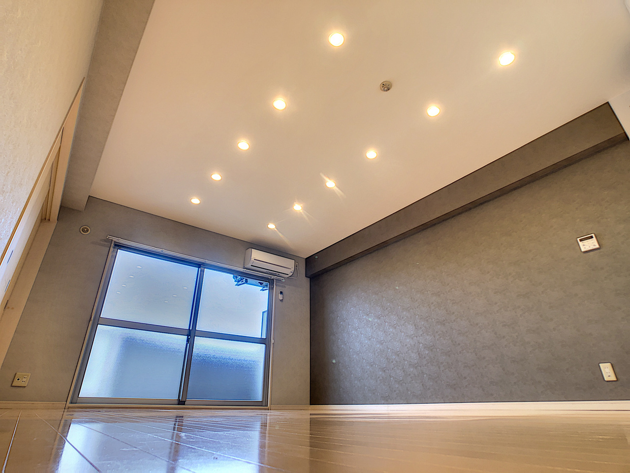 クロスピア北安江