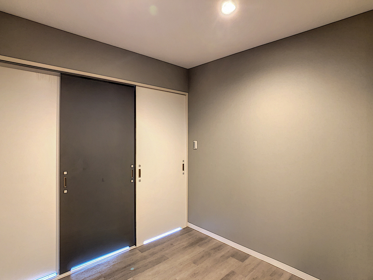 ラ・ペジブル駅西