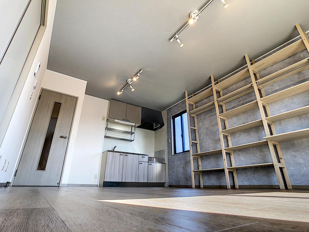 シャルマン高千穂