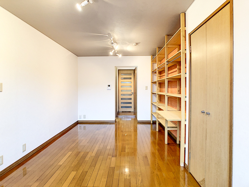 アーバン・コロニー