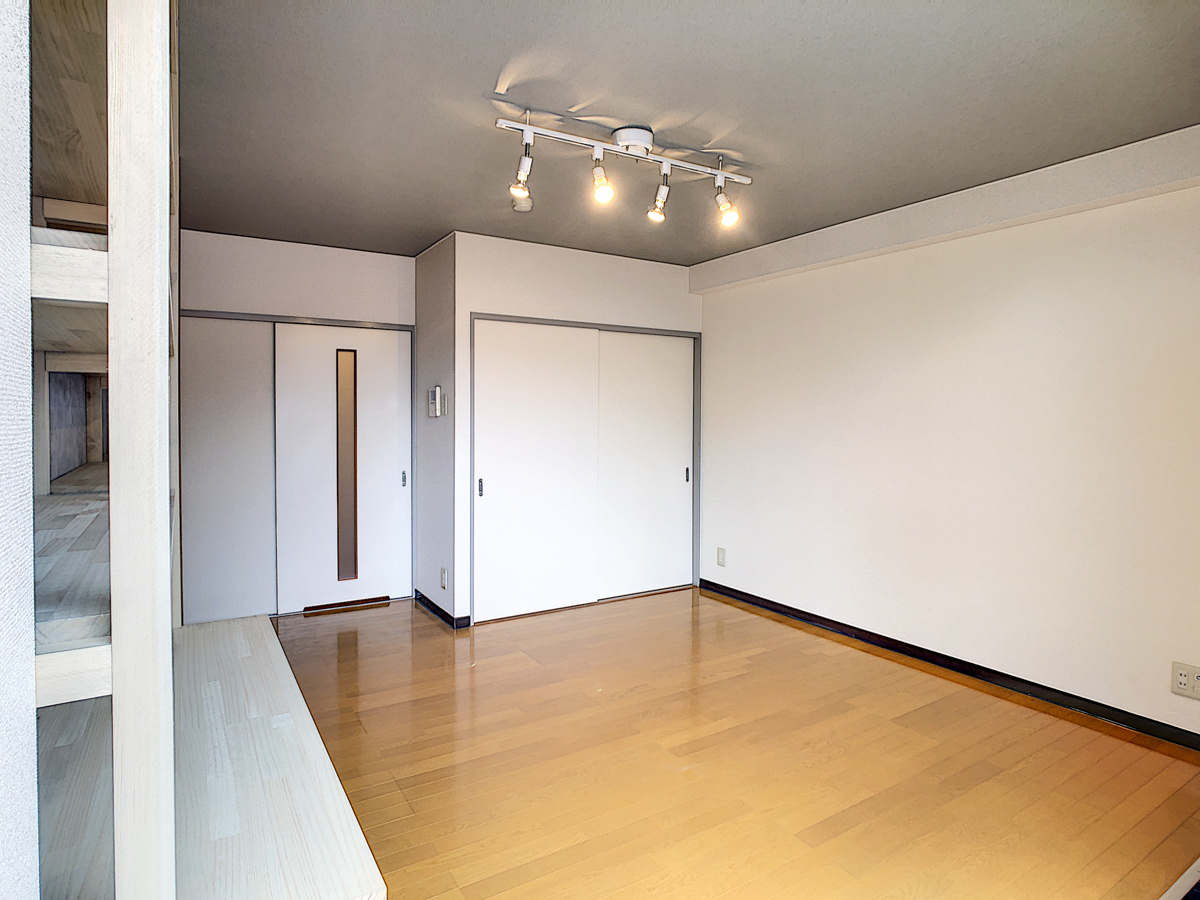 カーサ若草町
