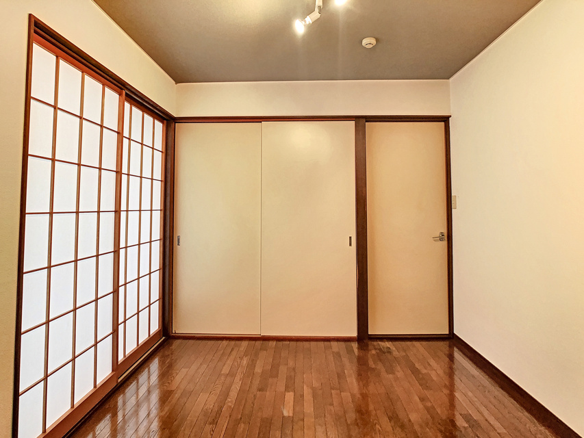 レインボービレッジ