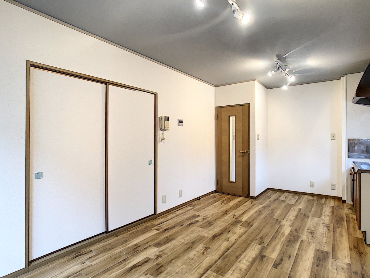 イーストビレッジ