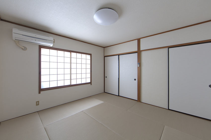 サンライズ中正の和室