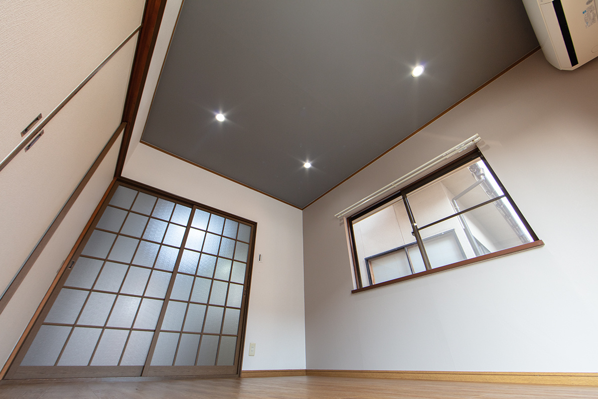 松村2丁目T貸家1