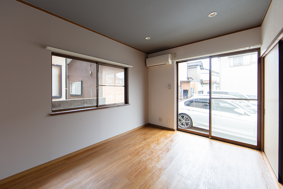 松村2丁目T貸家1