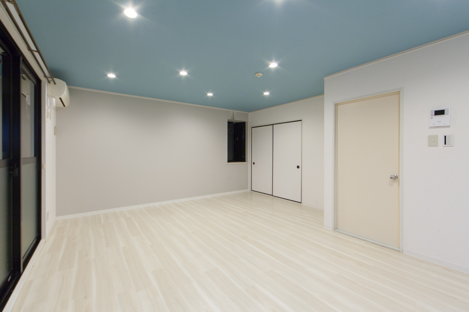 エーデルワイスの居間・リビング