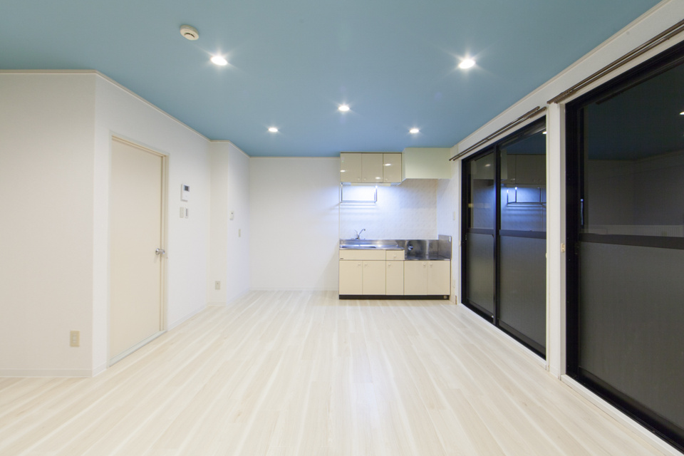 エーデルワイスの居間・リビング