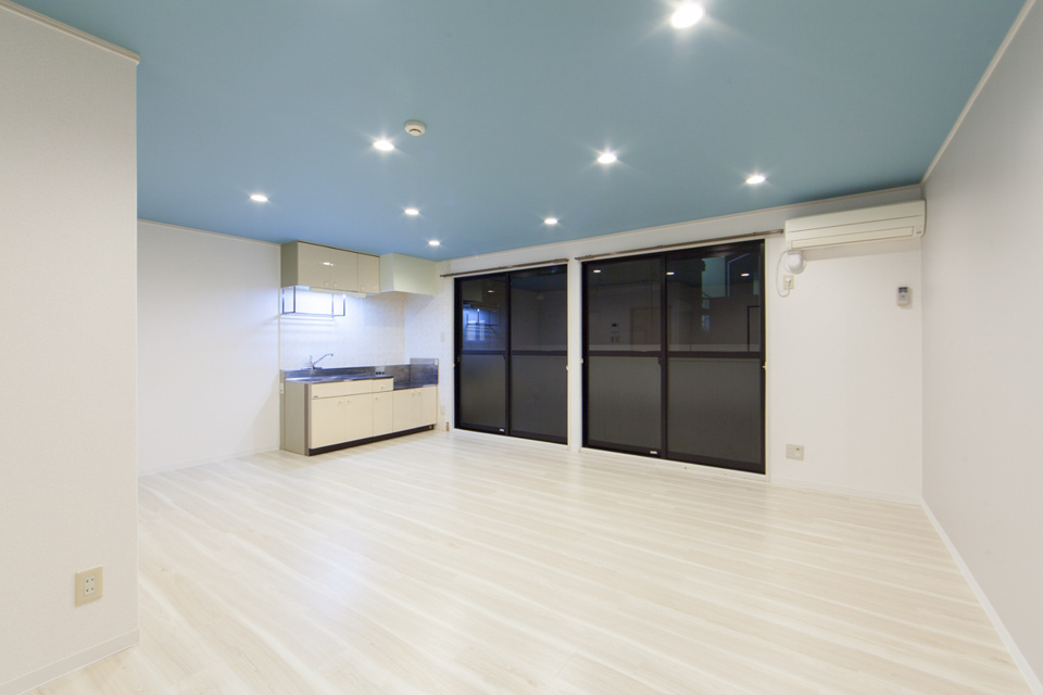 エーデルワイスの居間・リビング