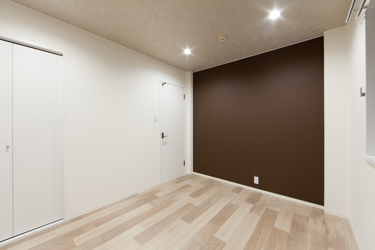 レゴリス(REGOLITH)