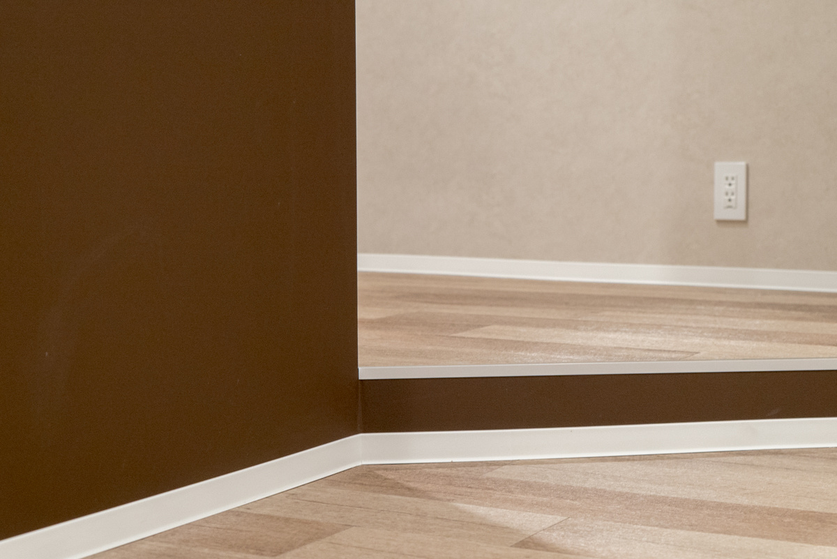 レゴリス(REGOLITH)