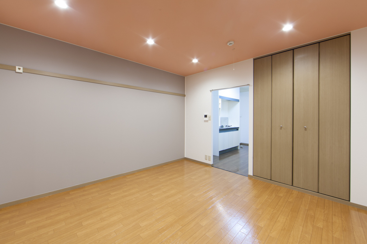 レジュウィールA棟