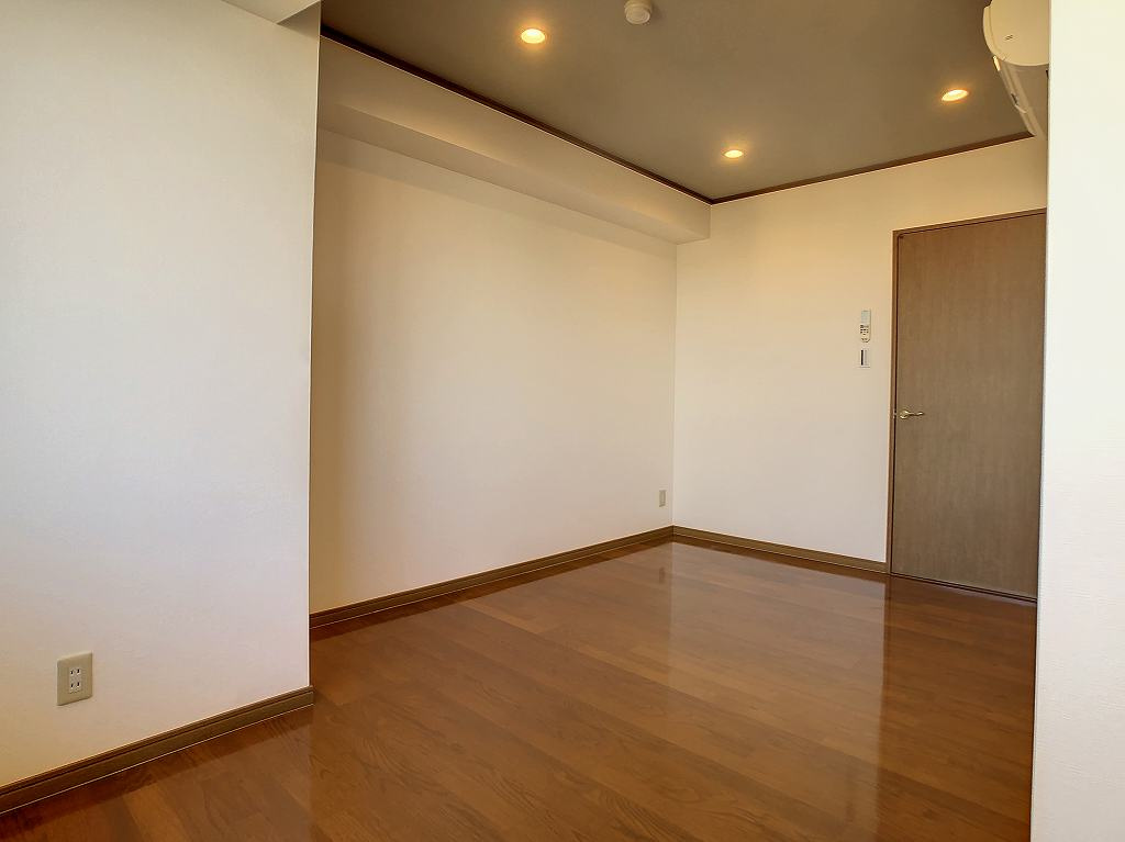 メリディアンコート