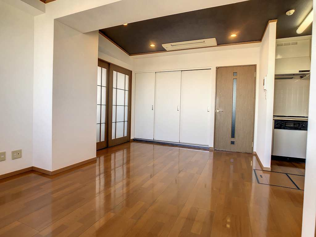 メリディアンコート