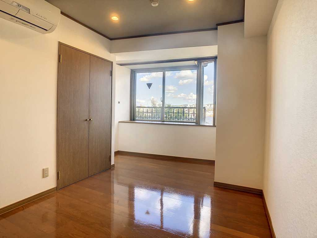 メリディアンコート