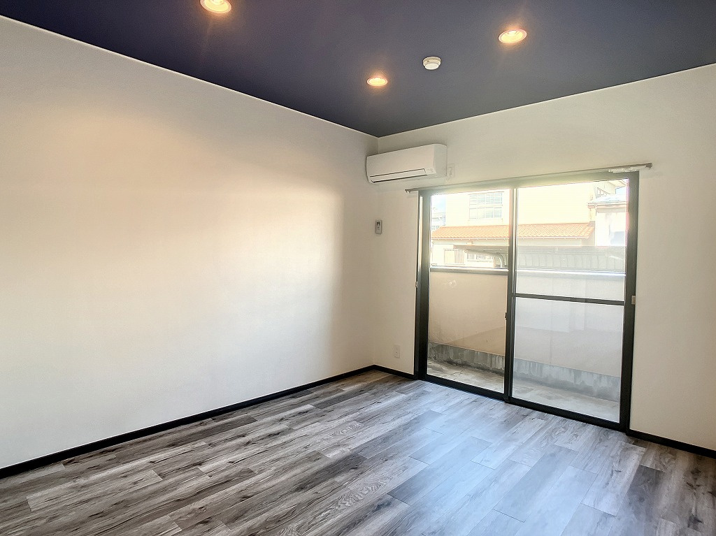 COLORER (クロレ)の居間・リビング