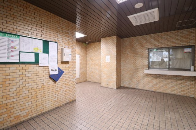 エバーライフ通町のエントランス