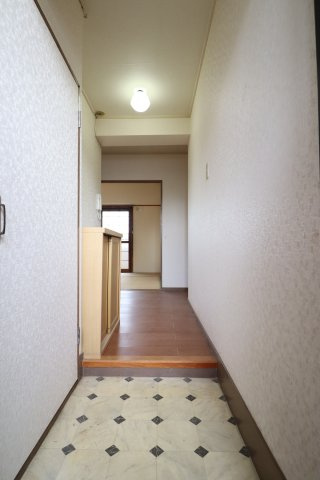 エバーライフ通町の玄関