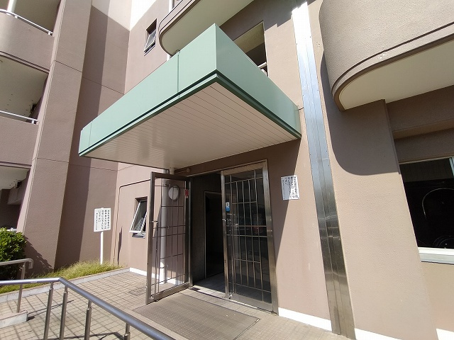 神戸市兵庫区西出町１丁目の賃貸マンション