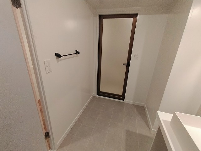 神戸市兵庫区西出町１丁目の賃貸マンション