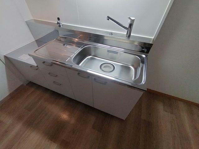 神戸市兵庫区西出町１丁目の賃貸マンション