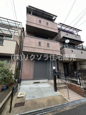 田井西町　中古一戸建ての外観|新しい生活にいかがでしょうか？外観はお住まいの顔になります。こだわりたいポイントですね。外壁塗装や屋根塗装のご相談も承っております。
■現地内覧・資金計画相談・住宅ローン相談もお問合せ受付中■