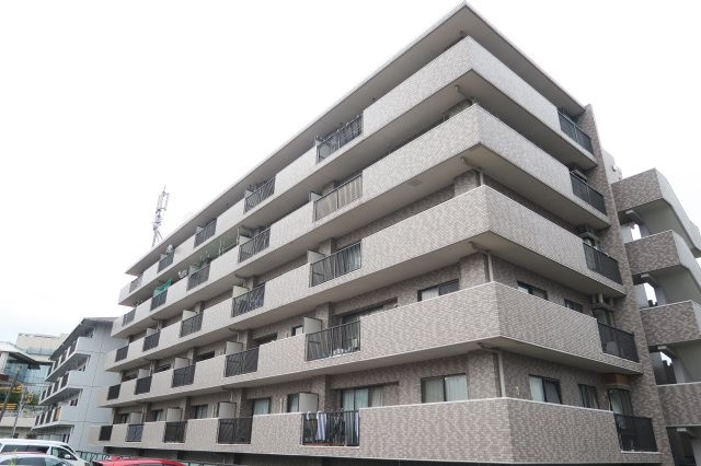 クエスト山手台