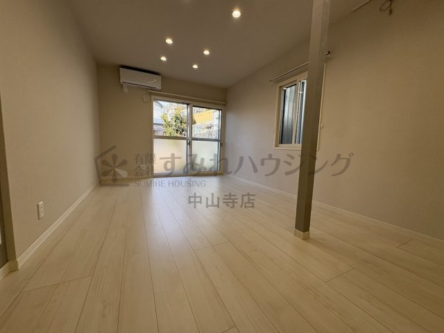 ハイツ・グリーンの居間・リビング