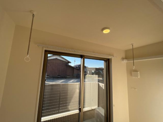 【設備】 | CHESTNUTS（チェスナッツ） | 室内物干し