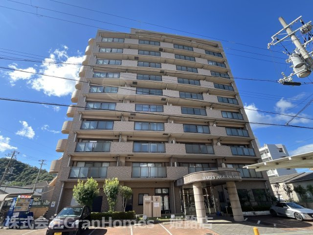 ハッピーエイジ土山の外観