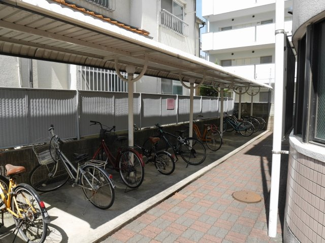 【その他共用部分】 | プルメリア大橋 | プルメリア大橋の駐輪場