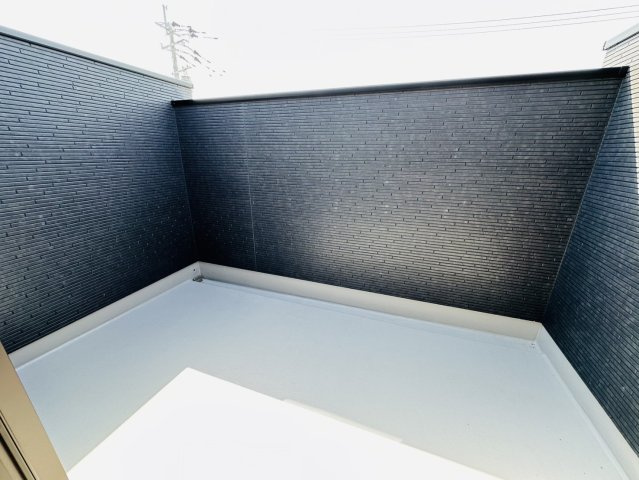 八幡西区大字浅川1期のバルコニー