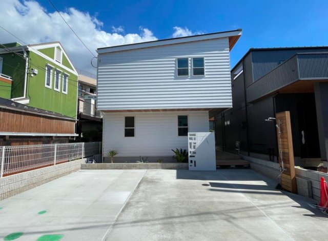 茅ヶ崎市美住町デザイナーズハウス