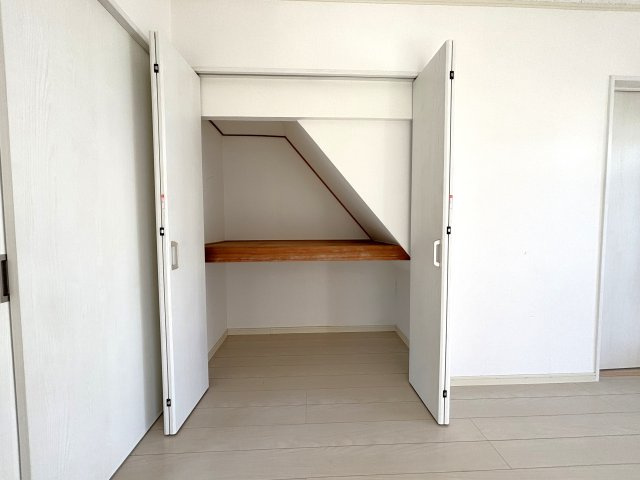 徳増貸家の収納