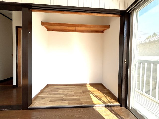 徳増貸家の収納