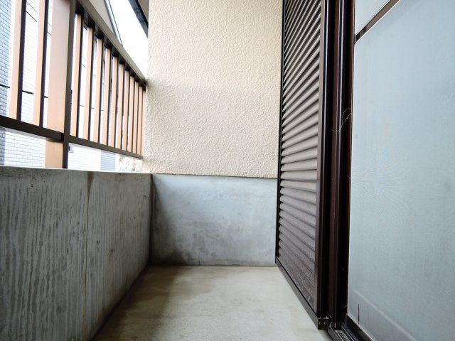 アーバンコート上牧のバルコニー