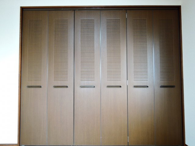 アーバンコート上牧の収納