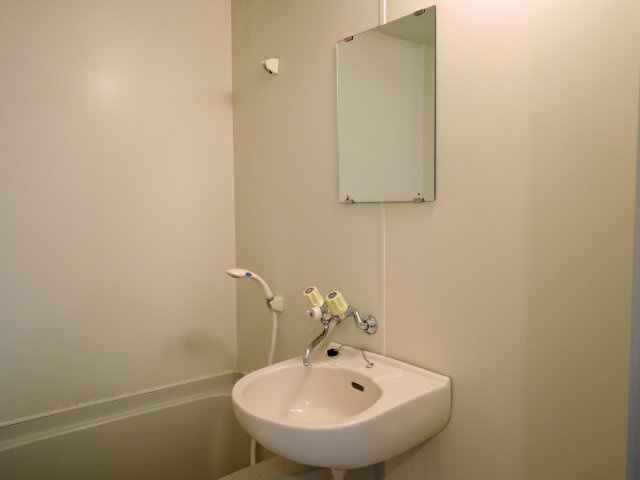 アーバンコート上牧の洗面所