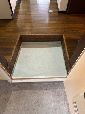 【玄関】 | ホワイトコート前九年C