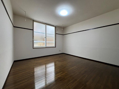 【居間・リビング】 | ホワイトコート前九年C