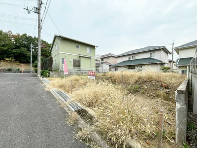 【前面道路含む現地写真】 | 高槻市高見台　売土地