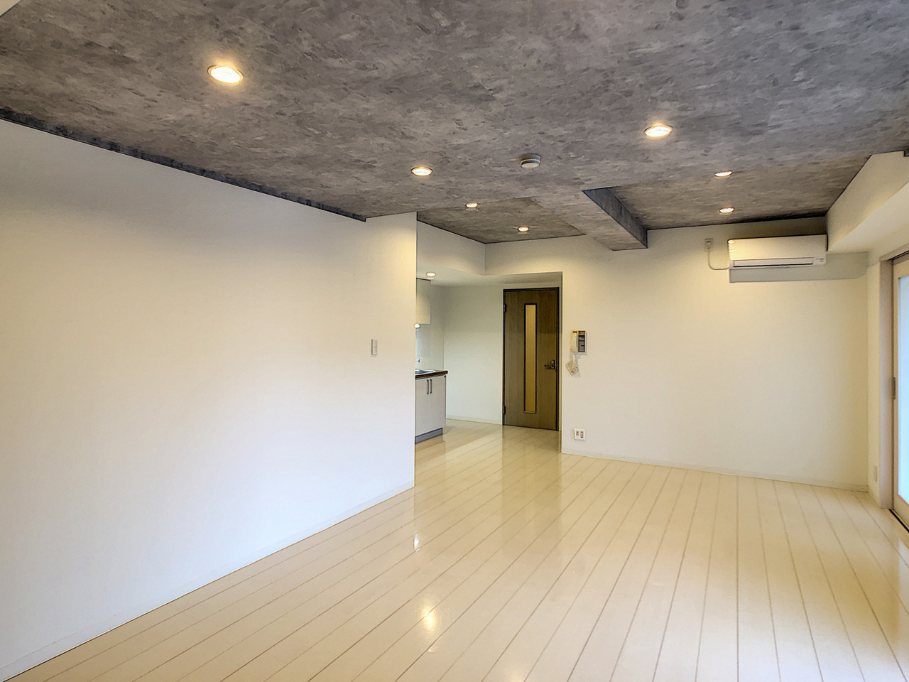 Grand Hills 長土塀