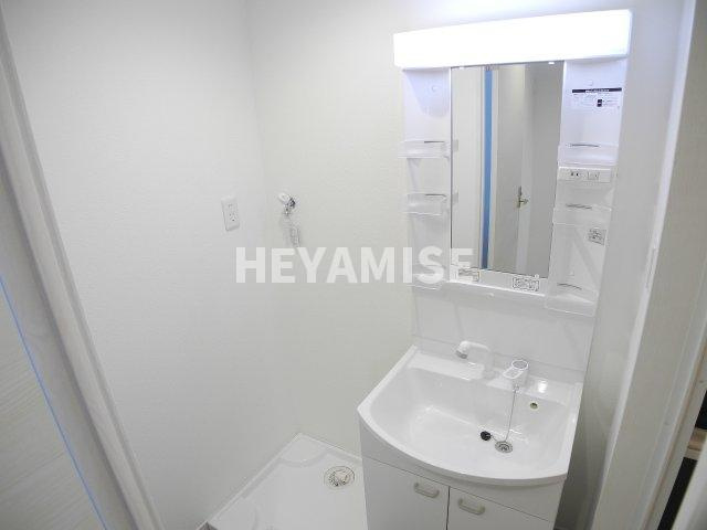 デ・クメール西小路の洗面所|※室内画像は別の号室のもの