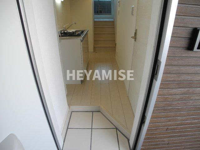 デ・クメール西小路の玄関|※室内画像は別の号室のもの