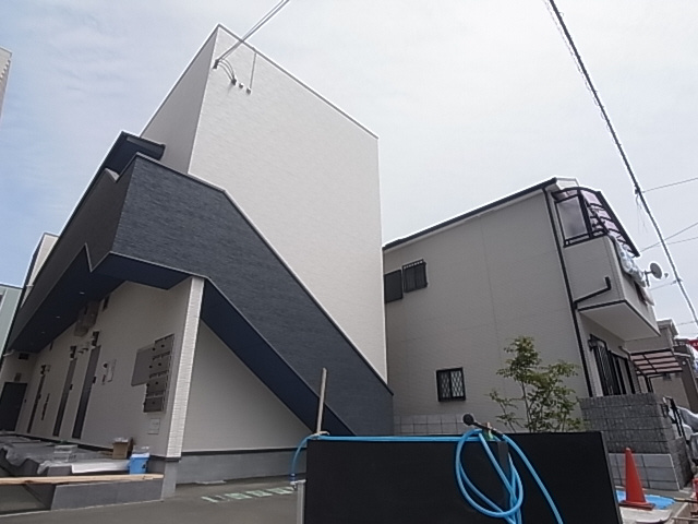 神戸市長田区御蔵通２丁目のアパートの外観
