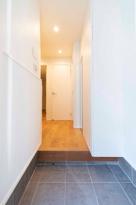 赤坂7丁目戸建の玄関